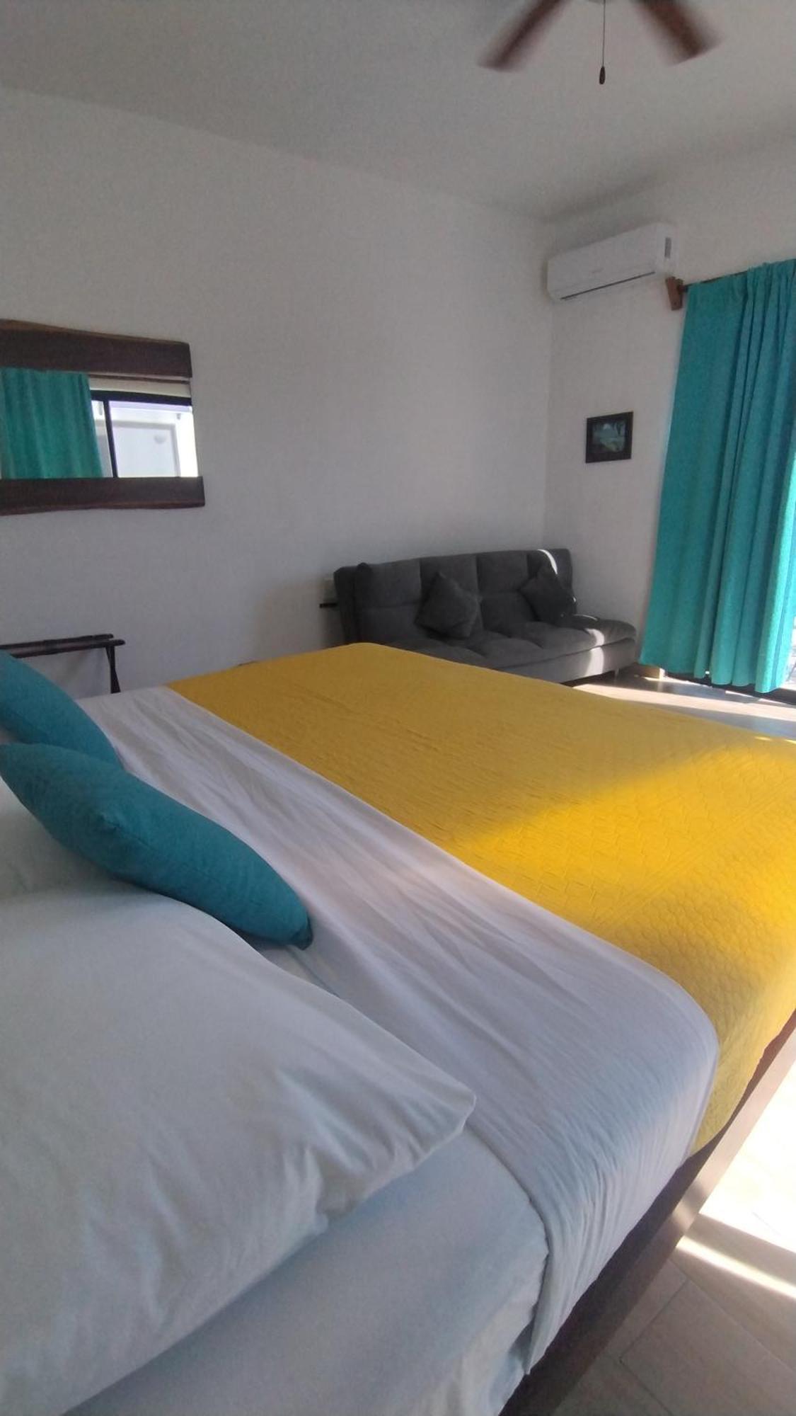 Ade Hotel Бакалар Экстерьер фото